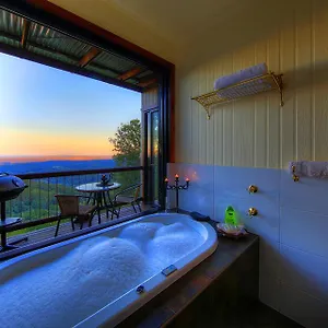 4* Holiday park At Remingtons Private